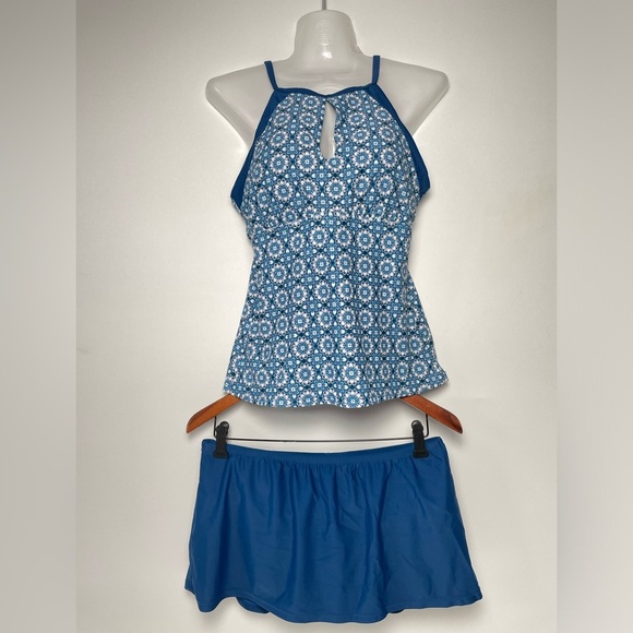 Ellen Tracy Blue Geometric Tankini Top Swim bikini with skirt set Women 10 Pads - Picture 1 of 9